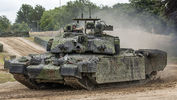 tanks_challenger_2_camouflage_british_529046_2560x1440.jpg