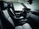 Land-Rover-Discovery-XXV-Special-Edition-interior-view.jpg